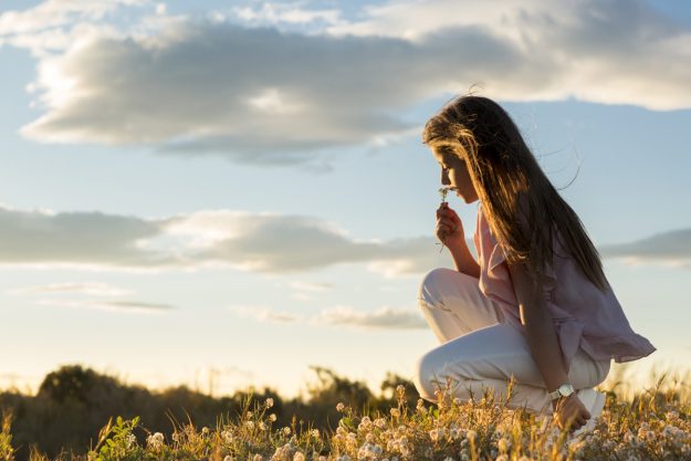 fotos de niña en exteriores